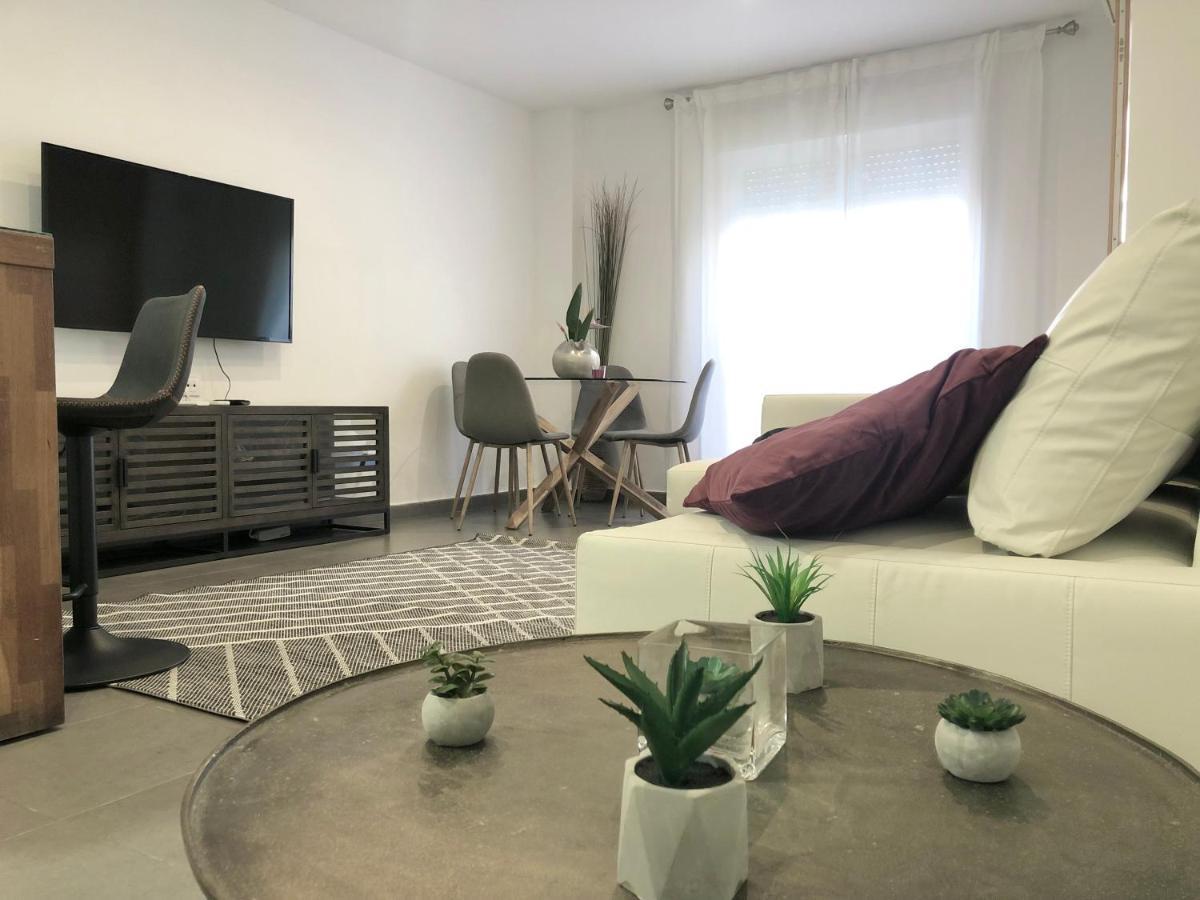 מאלגה Varela Apartamentos B מראה חיצוני תמונה